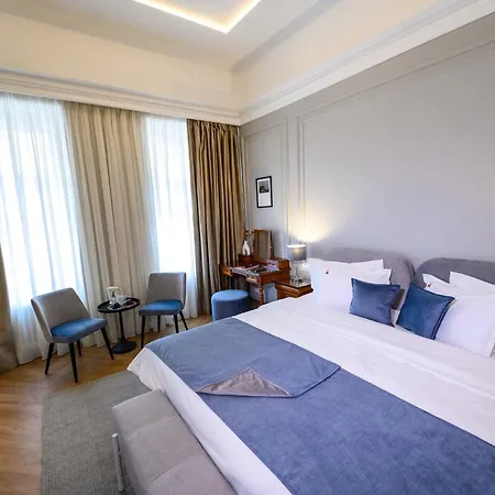 Hotel Transilvania 3*