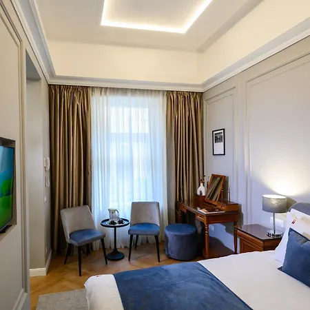 Hotel Transilvania 3*
