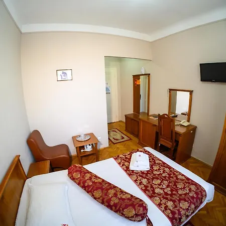 トランシルバニア 3* クルージュ＝ナポカ