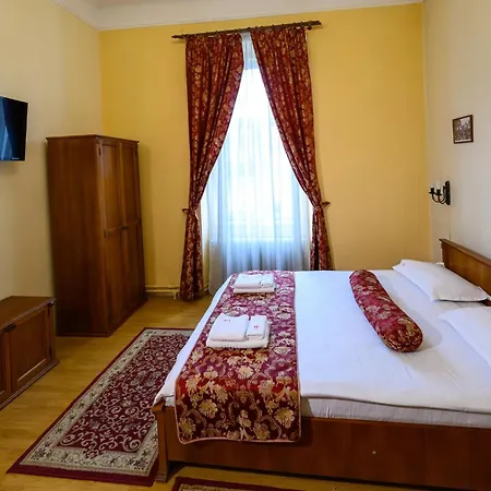 ホテル トランシルバニア 3*