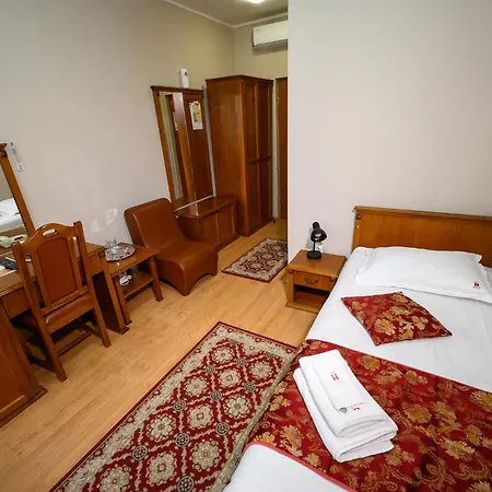 Hotel Transilvania 3*