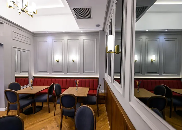 Hotel Transilvania 3*